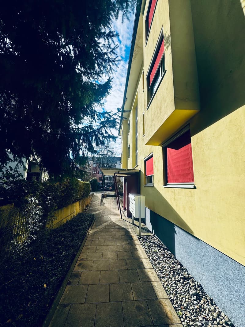 renovierte 4 Zimmer Wohnung per 01.10.2026 (1)