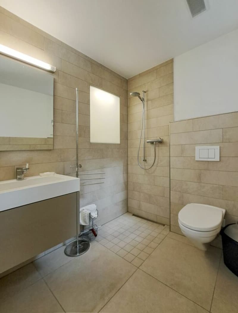 Badzimmer, separate Whg, UG