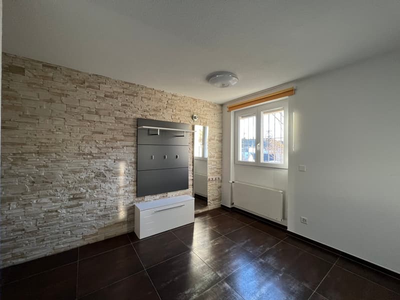 https://api.casaone.ch/elitehomes/orig/_slash_uploads_slash_2022_slash_02_slash_c445456a-8a58-11ec-842e-005056bdbc06