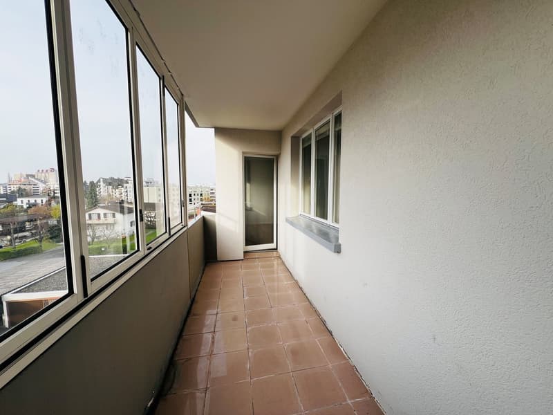 Gemütliche 2.5-Zimmer Wohnung mit Balkon (7)