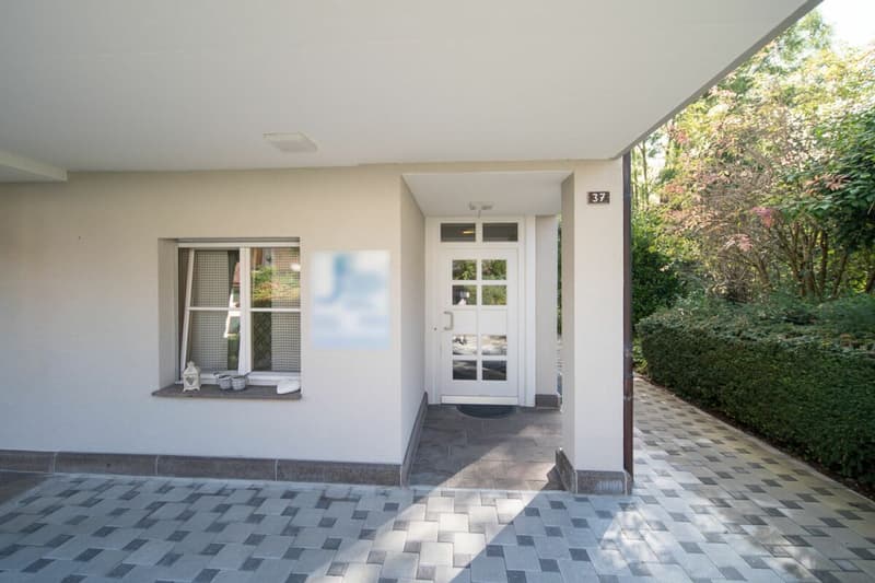 100m² Gewerbe, Praxis oder Büro (4)
