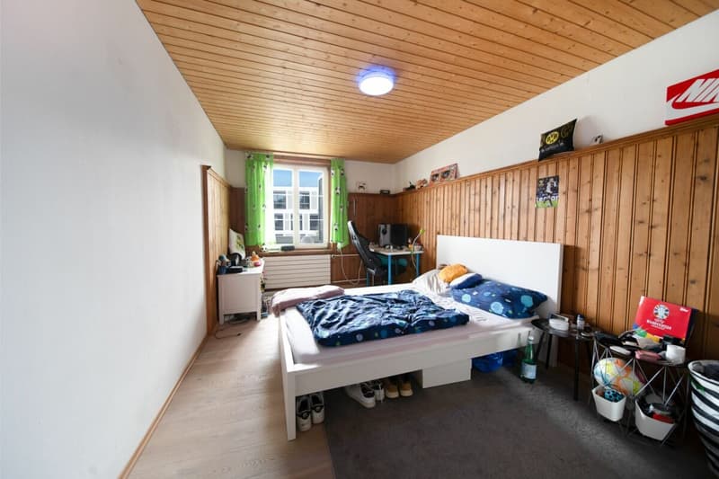 Schlafzimmer 1, OG Mitte