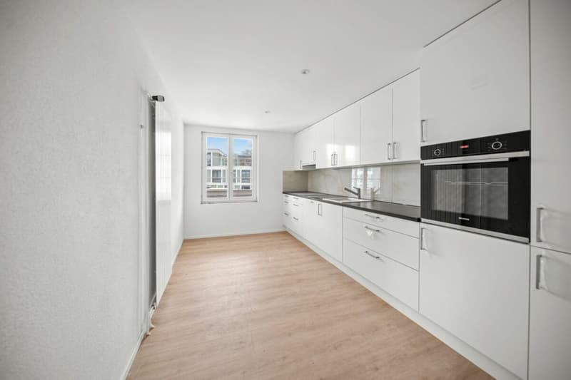 Charmante Maisonettewohnung mit Gartenanteil in Bürglen TG (4)