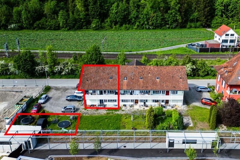 Vollständig renovierter Hausteil mit zwei attraktiven Wohneinheiten (1)