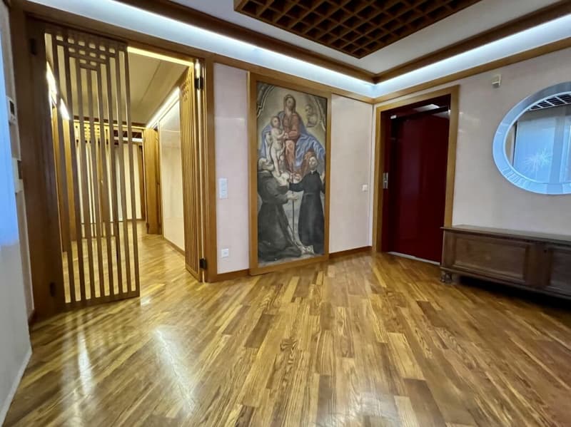 Grande ed elegante villa con terreno edificabile (10)