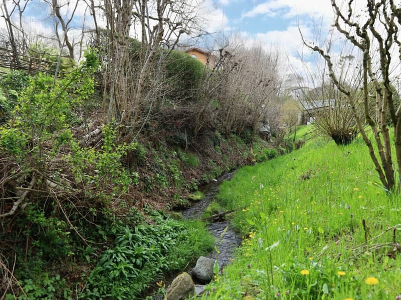 Casa unifamiliare su tre livelli con terrazza panoramica e giardino (16)