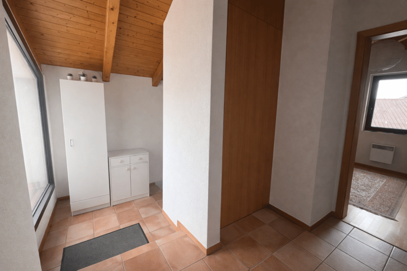 Casa unifamiliare con rustico, ampio giardino e piazzale privato (21)