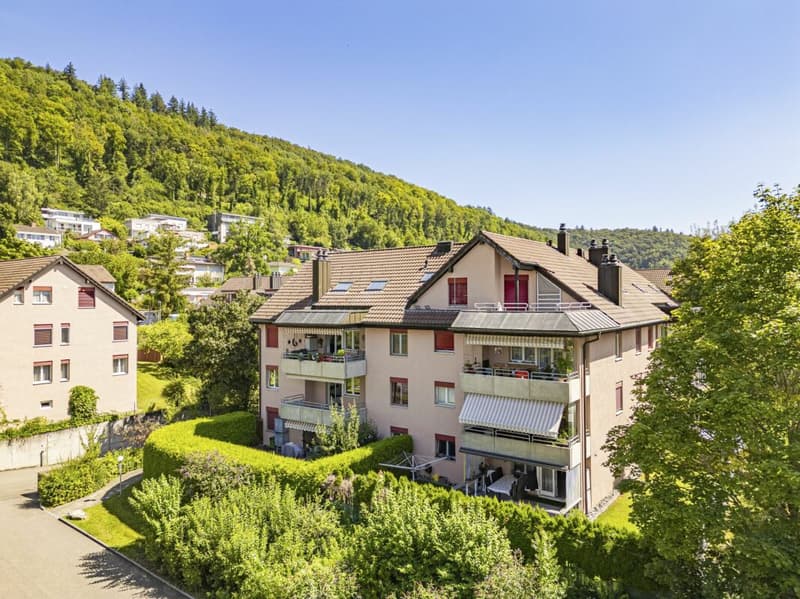 EINMALIGE CHANCE - NEUWERTIGE TRAUMWOHNUNG AN PERFEKTER WOHNLAGE MIT BESTER INFRASTRUKTUR (1)