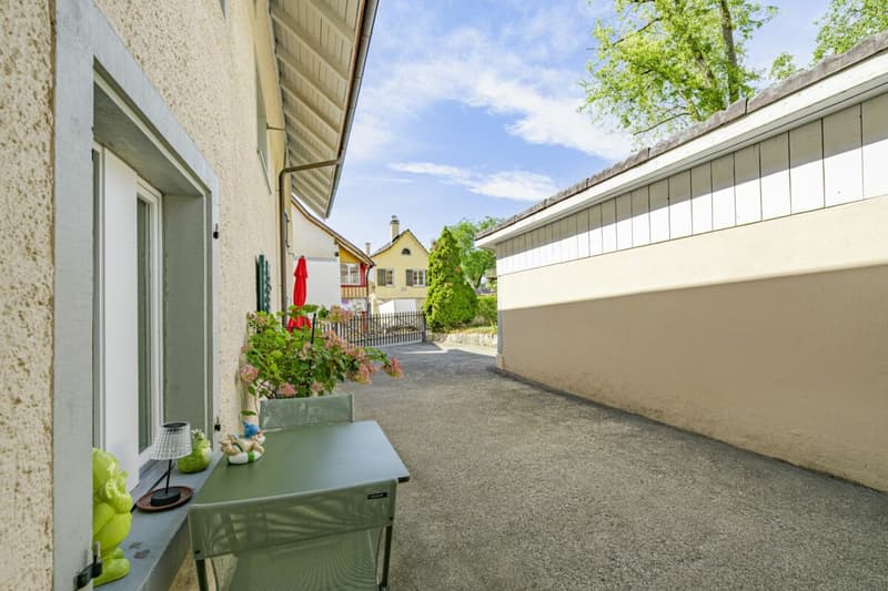 CHARMANTES MEHRFAMILIENHAUS - STETS VOLLVERMIETET - ENORMES POTENZIAL VORHANDEN (7)