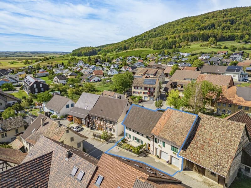 CHARMANTES MEHRFAMILIENHAUS - STETS VOLLVERMIETET - ENORMES POTENZIAL VORHANDEN (6)