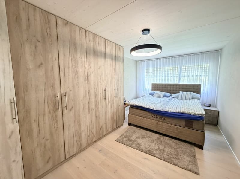 Wohnen am Waldrand - exklusives 5.5-Zimmer-Reihenhaus (16)