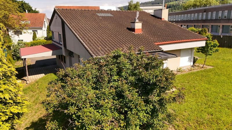 5.5 Zimmer Haus mit Potenzial (3)
