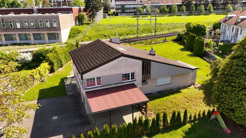 5.5 Zimmer Haus mit Potenzial (2)