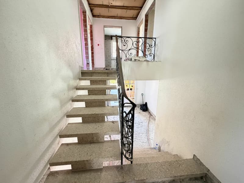 5.5 Zimmer Haus mit Potenzial (14)