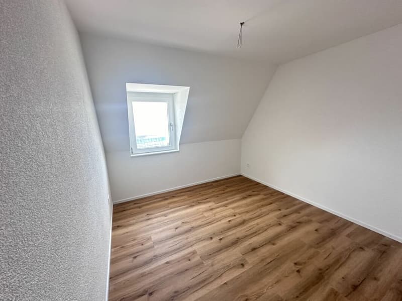 4.5 Zimmer Wohnung an Zentraler Lage (6)