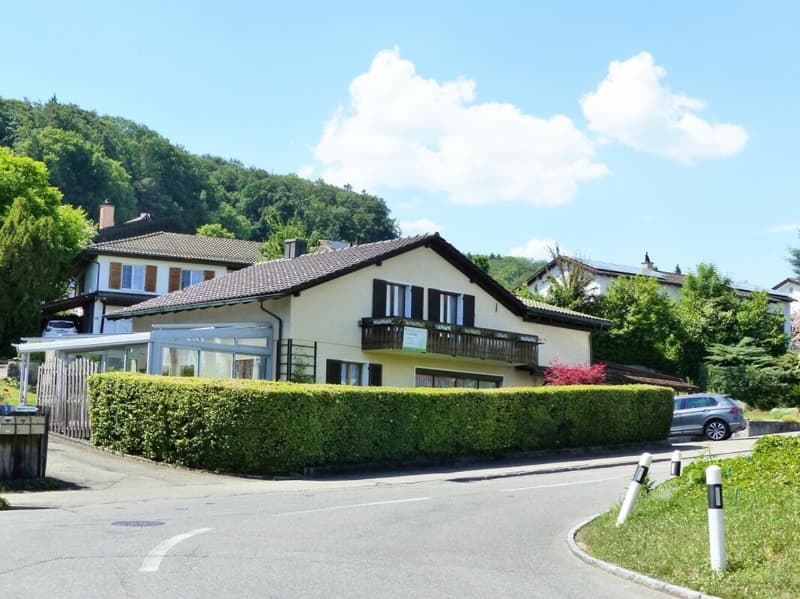GROSSES EINFAMILIENHAUS MIT POTENZIAL (16)