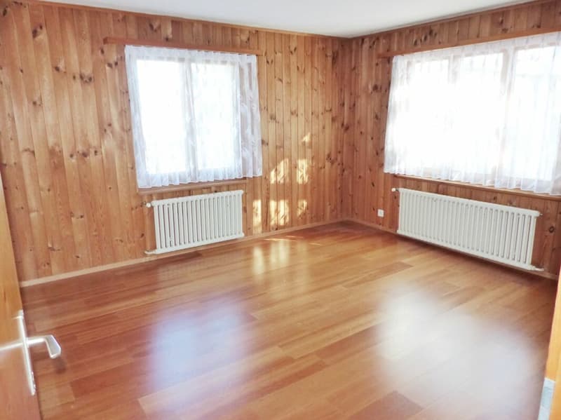 GROSSES EINFAMILIENHAUS MIT POTENZIAL (5)