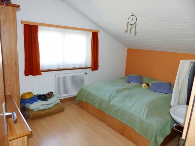 Grande maison unifamiliale de 9 pièces avec un grand potentiel dans un emplacement de rêve (8)