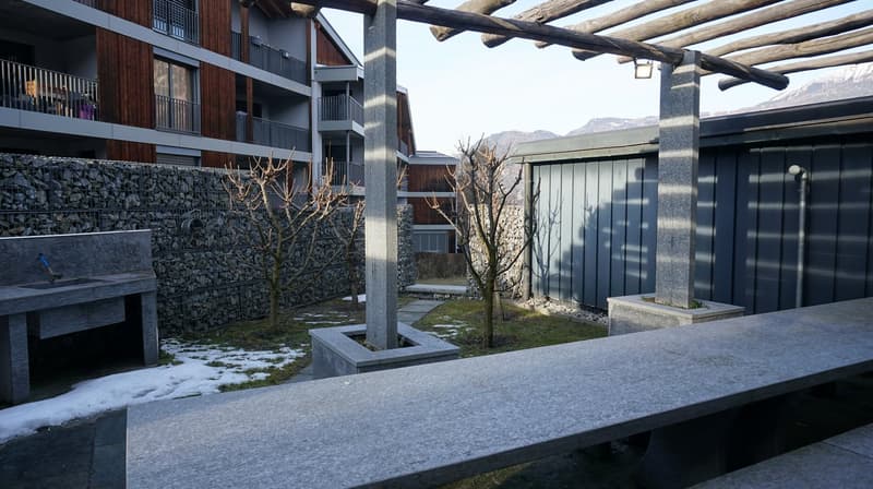 Summaprada - Mehrfamilienhaus mit 11 Wohnungen und Lagerhalle (3)