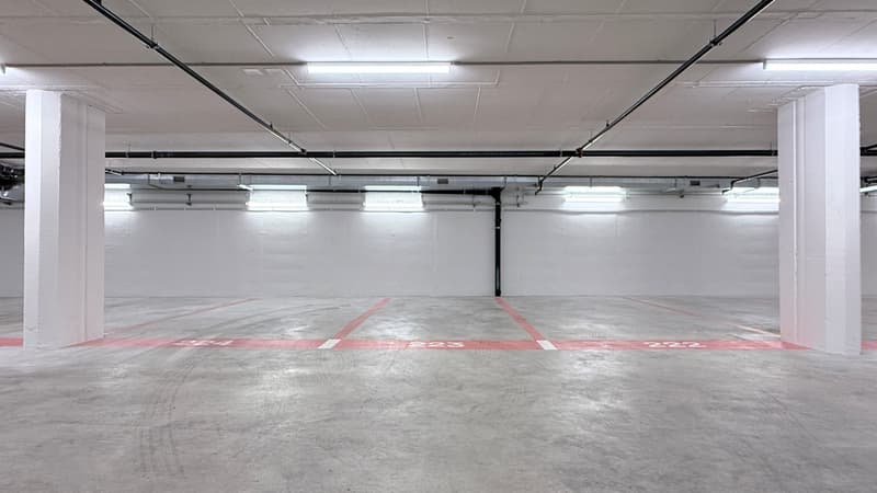 Ihr Einstellplatz beim Bahnhof Glattbrugg (4)