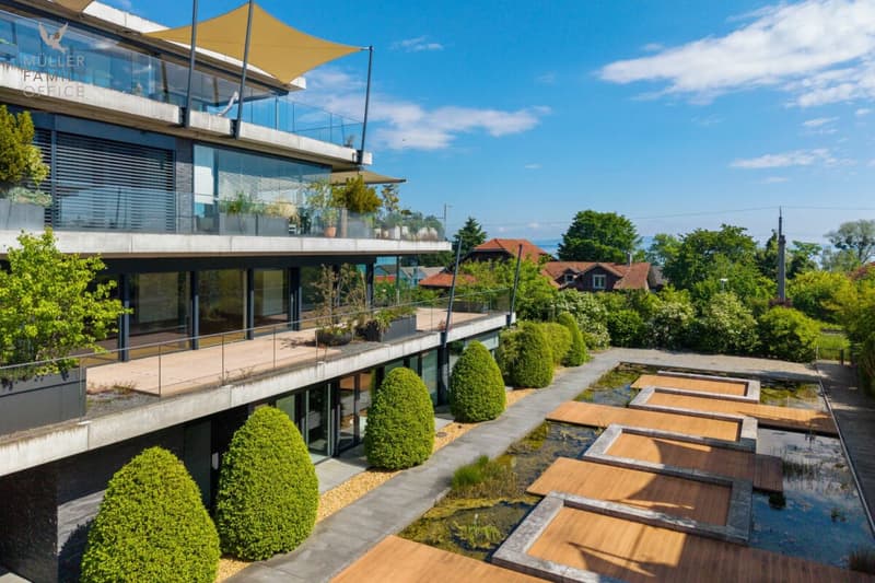 Lichtdurchflutete 5 1/2 Zimmer-Terrassen-Wohnung in sehr gepflegter und ruhiger Wohnanlage (3)