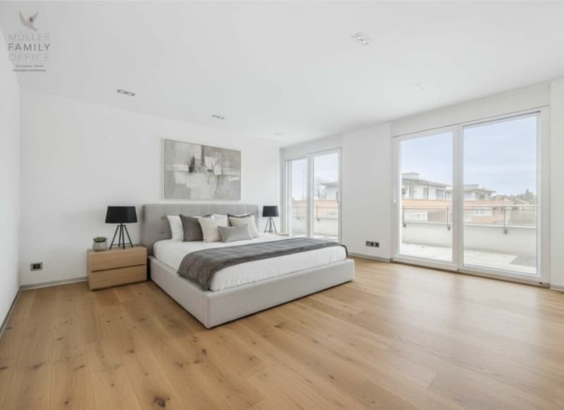 Ruhige Eleganz mit Aussicht - 5 1/2 Zimmer-Attika-Wohnung mit Blick auf den Bodensee (12)