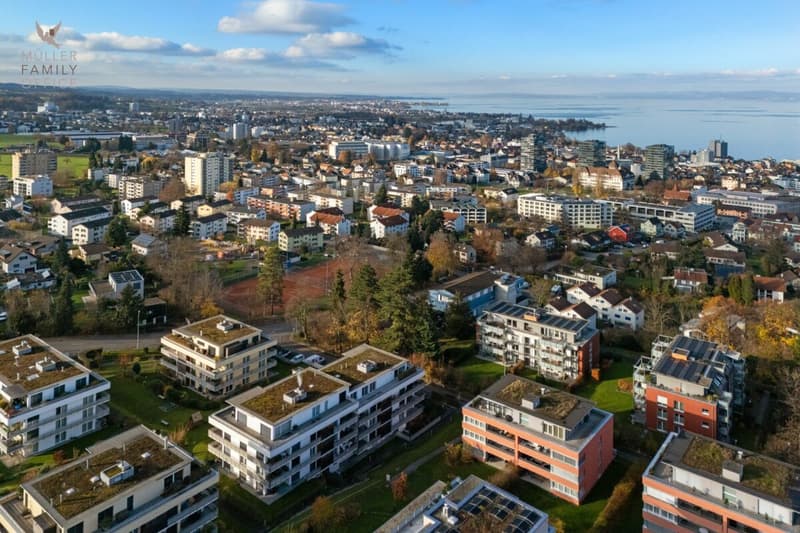 Ruhige Eleganz mit Aussicht - 5 1/2 Zimmer-Attika-Wohnung mit Blick auf den Bodensee (5)