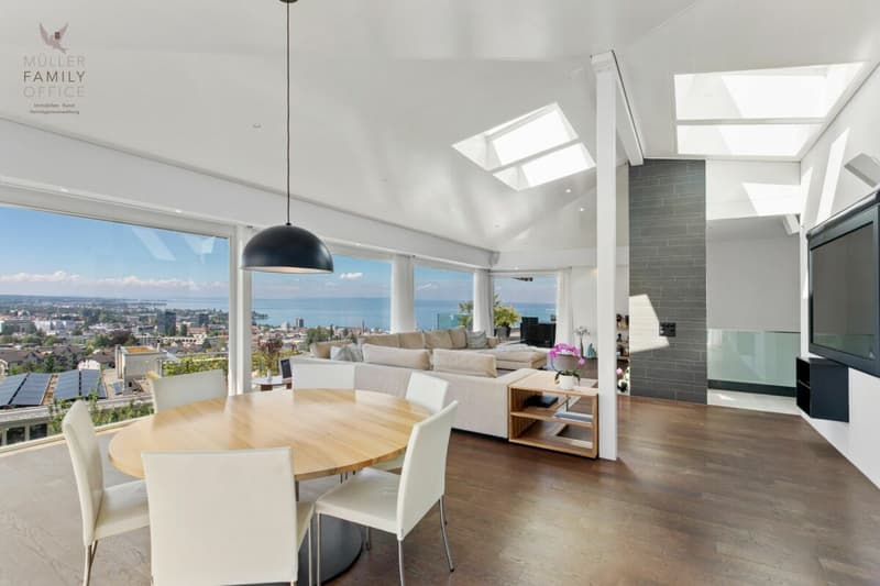 Ein Zuhause mit Horizont - Stilvolle 5 1/2 Zimmer-Attika-Maisonette über dem Bodensee (8)
