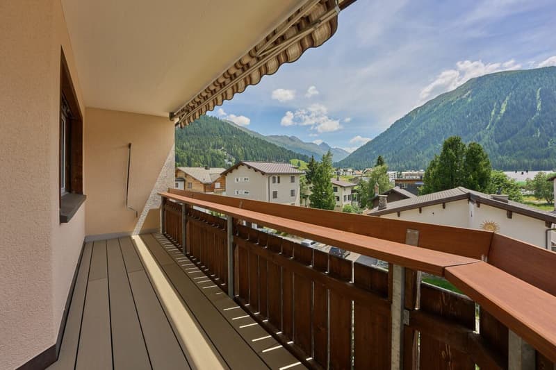 Hochwertig kernsanierte 3 1/2 Zimmer-Wohnung im Alpenchic mit Panoramablick (13)