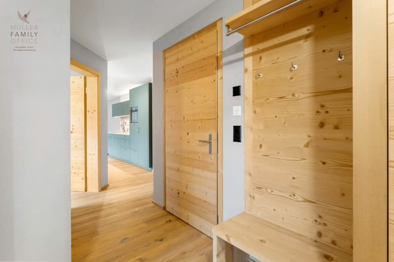 Neubau Wohntraum im modernen Bergchic - 3 1/2 Zimmer-Wohnung mit schönem Balkon (Zweitwohnung) (8)