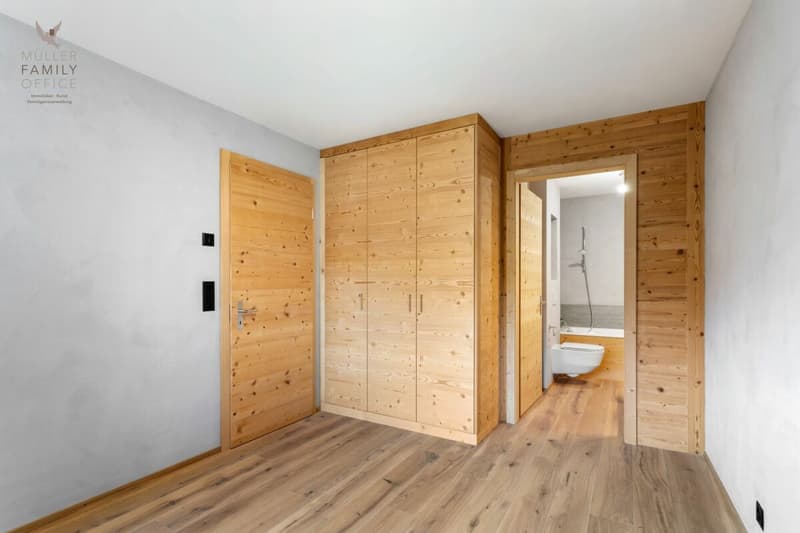 Neubau Wohntraum im modernen Bergchic - 3 1/2 Zimmer-Wohnung mit schönem Balkon (Zweitwohnung) (10)