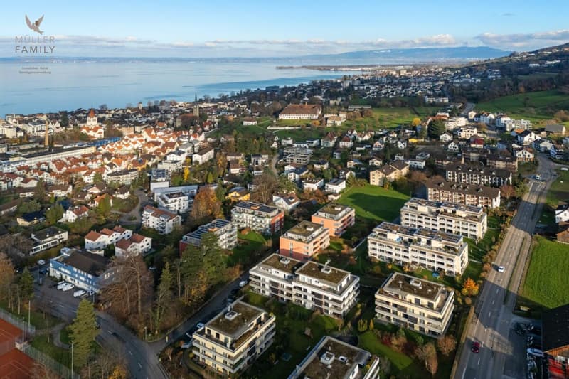 Ruhige Eleganz mit Aussicht - 5 1/2 Zimmer-Attika-Wohnung mit Blick auf den Bodensee (4)