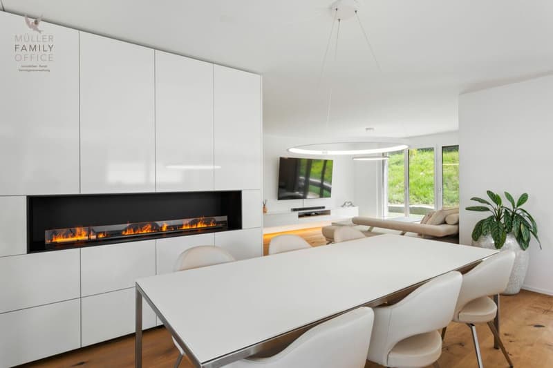 Wohnen wie im Einfamilienhaus - Exklusive 4 1/2 Zimmer-Gartenwohnung mit schöner Seesicht, viel Privatsphäre und hochwertigem Ausbau (9)