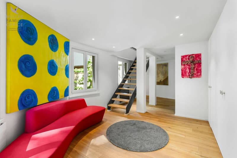 Urbanes Einfamilienhaus mit Atelier nahe Altstadt und Mülenenschlucht (9)