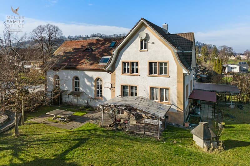 Aussergewöhnliches Einfamilienhaus (ehemaliges Kirchlein) an ruhiger Lage mit viel Entwicklungspotenzial (Mehrgenerationenhaus möglich) (5)