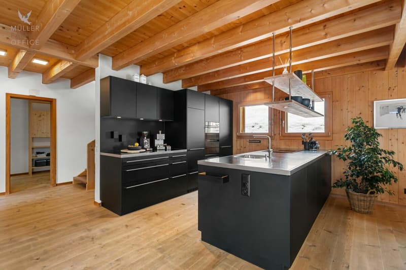 Stilvolles Holzhaus mit alpinem Charme und nachhaltigem Wohn- und Energiekonzept (7)