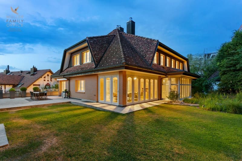 Traumhafte Landhausvilla mit Pool und idyllischer Gartenanlage (9)