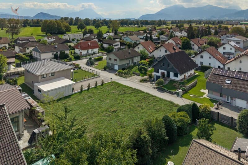 Attraktive Baulandparzelle mit 700 m2 an ruhiger Wohnlage (4)