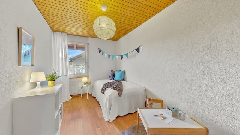 35-Zimmer-Wohnung-in-Langnau-iE-Kinderzimmer.jpg