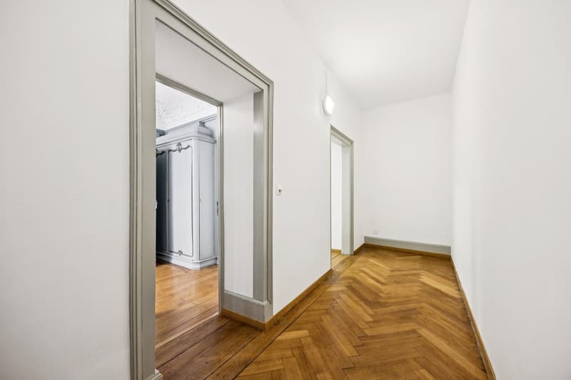 Repräsentative 5-Zimmer-Büroräume in der Schaffhauser Altstadt (11)