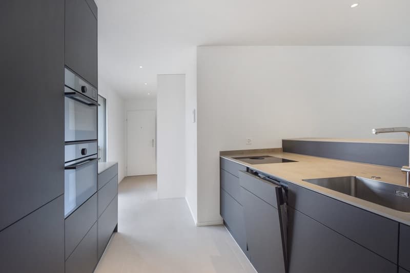 Moderne 3.5-Zimmer-Neubauwohnung mit Balkon und Garage in Zürich-Seebach (4)