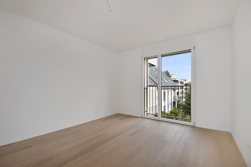 Moderne 3.5-Zimmer-Neubauwohnung mit Balkon und Garage in Zürich-Seebach (7)