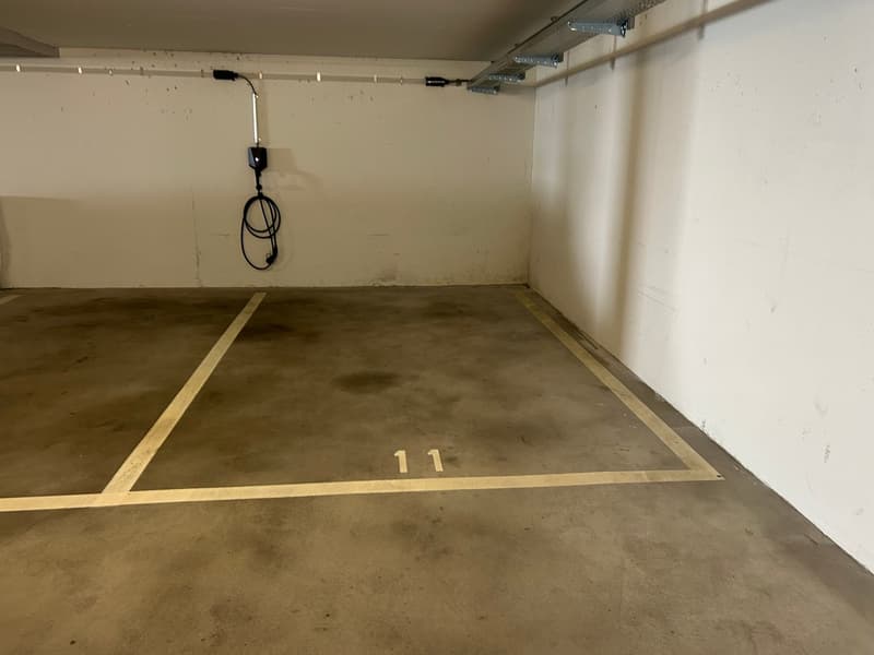 Ab 1.8.2026: Tiefgaragenplatz in Horgen (1)