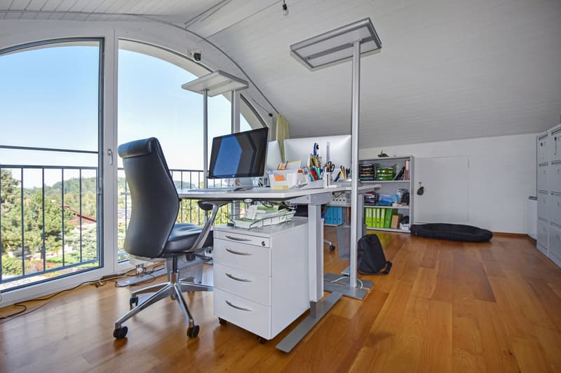 Ruhig gelegenes 6.5-Zimmer-Einfamilienhaus mit herrlicher Weitsicht (12)