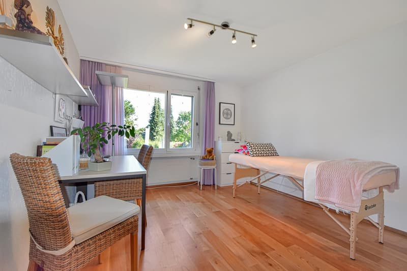 Ruhig gelegenes 6.5-Zimmer-Einfamilienhaus mit herrlicher Weitsicht (10)