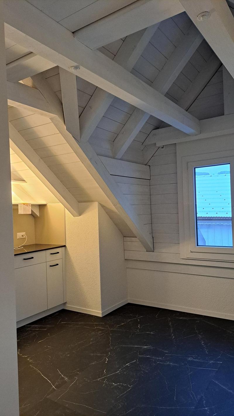 Grosszügige 5-Zimmer-Wohnung mit Galerie in Zollbrück (4)