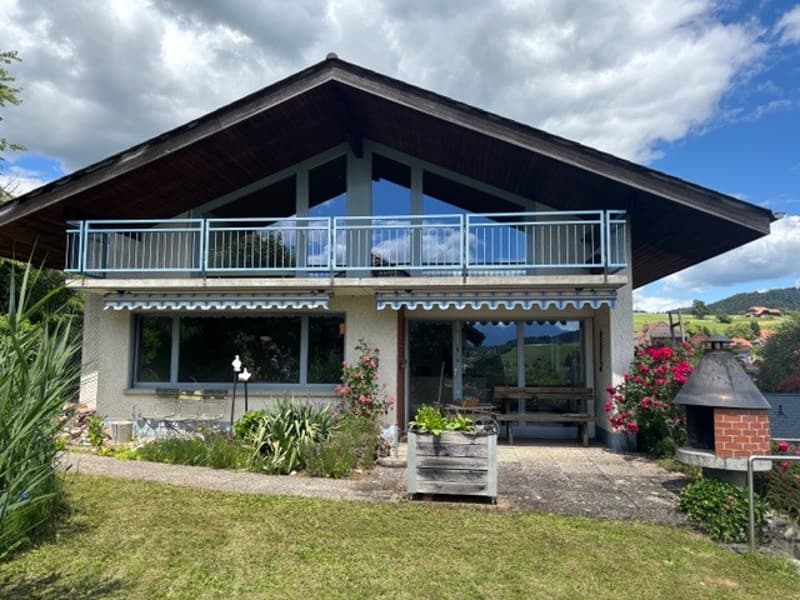 Charmantes 5.5-Zimmer-Einfamilienhaus in Mirchel zu vermieten (1)