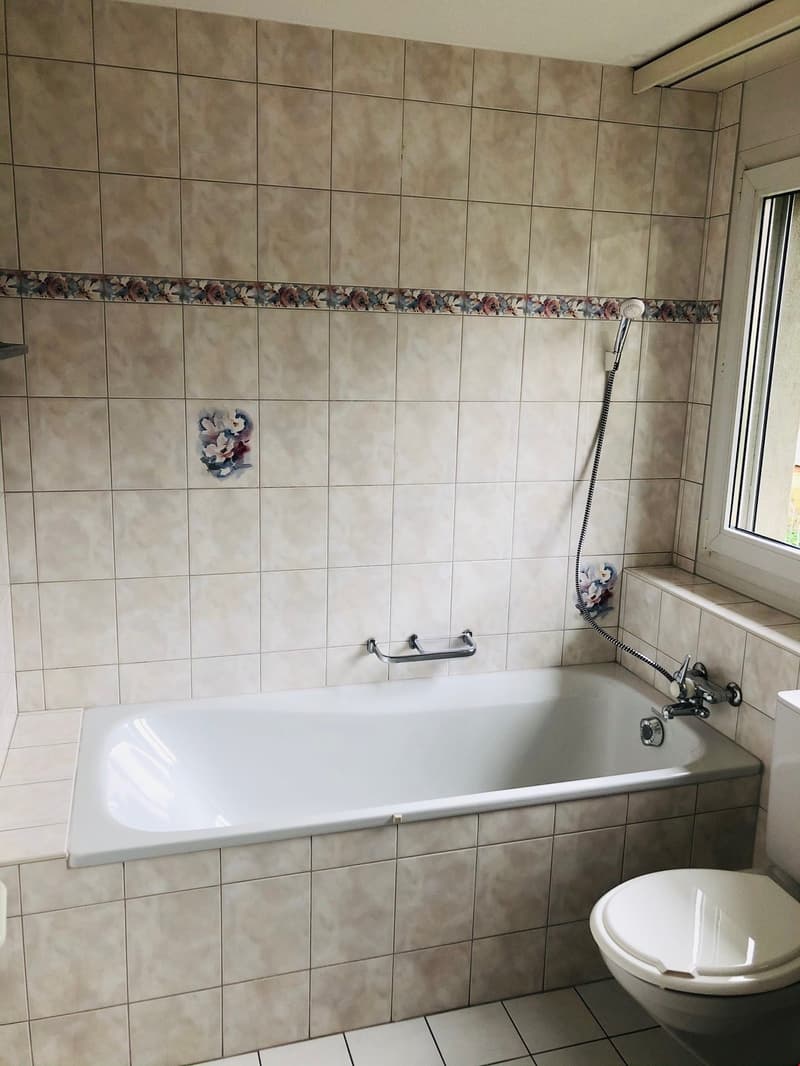 4.5 Zimmer Wohnung mit Balkon und Aussicht (11)
