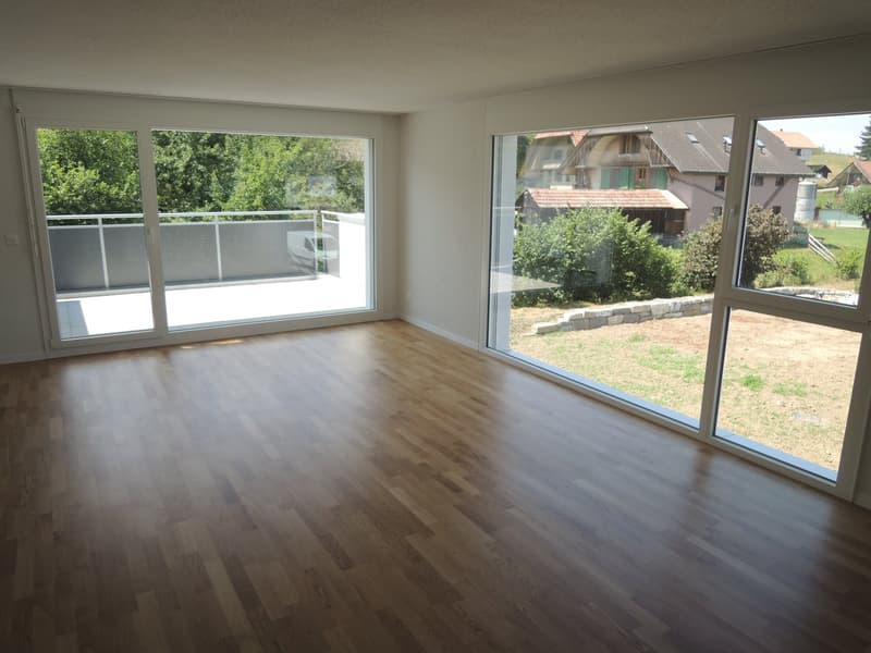 Helle 5.5-Zimmer-Wohnung mit Charme und Blick ins Grüne (6)