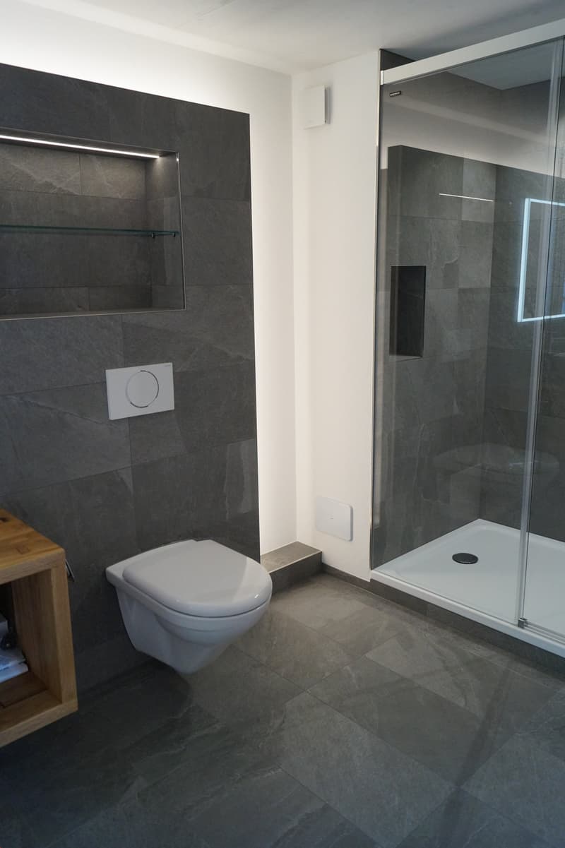 Charmante 2.5-Zimmer-Dachwohnung mit Balkon in Grosshöchstetten (5)